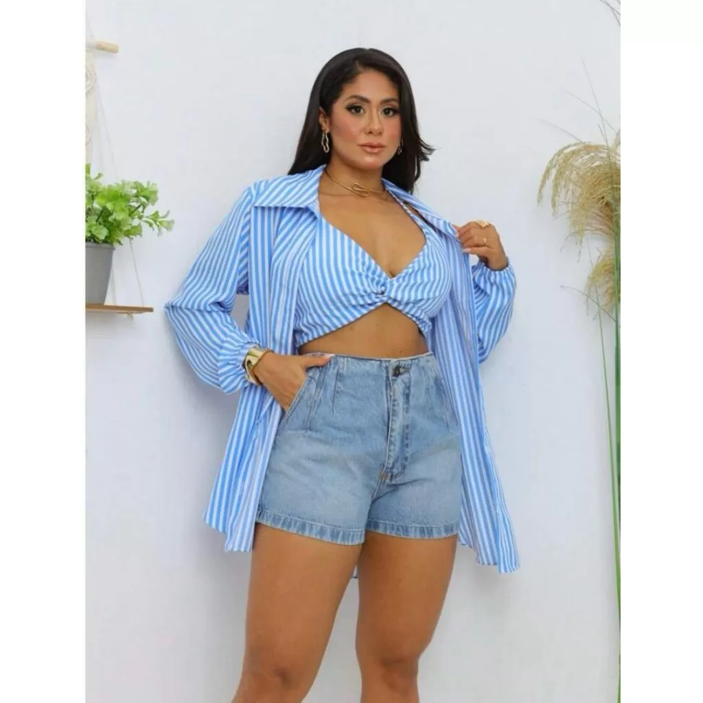 Conjunto camisa longa listrada com cropped. Camisa longa listrada poliéster, Conjunto feminino kimon