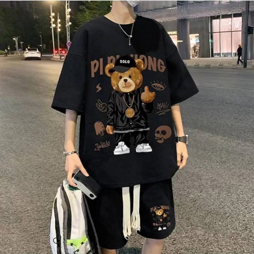 Kit Conjunto Camiseta Oversized e Bermuda Urso Dedo Streetwear Estilo e Alta Qualidade