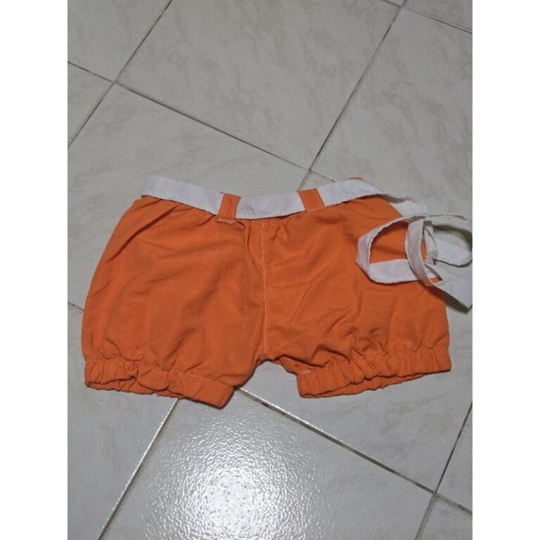 short infantil laranja tam 4.5 anos