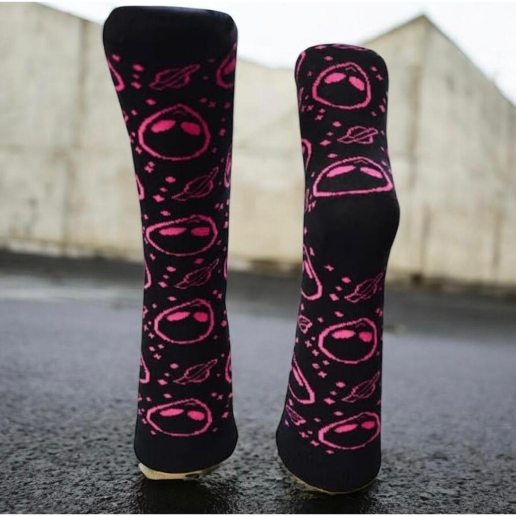 Meia Et Ovni Ufologia Extraterrestre Rosa Adulto 34-43  Confortável  Algodão Macio  Pronta Entrega
