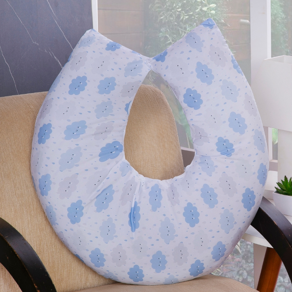 Almofada de Amamentação para Bebê Menino Sublimada Nuvem Azul