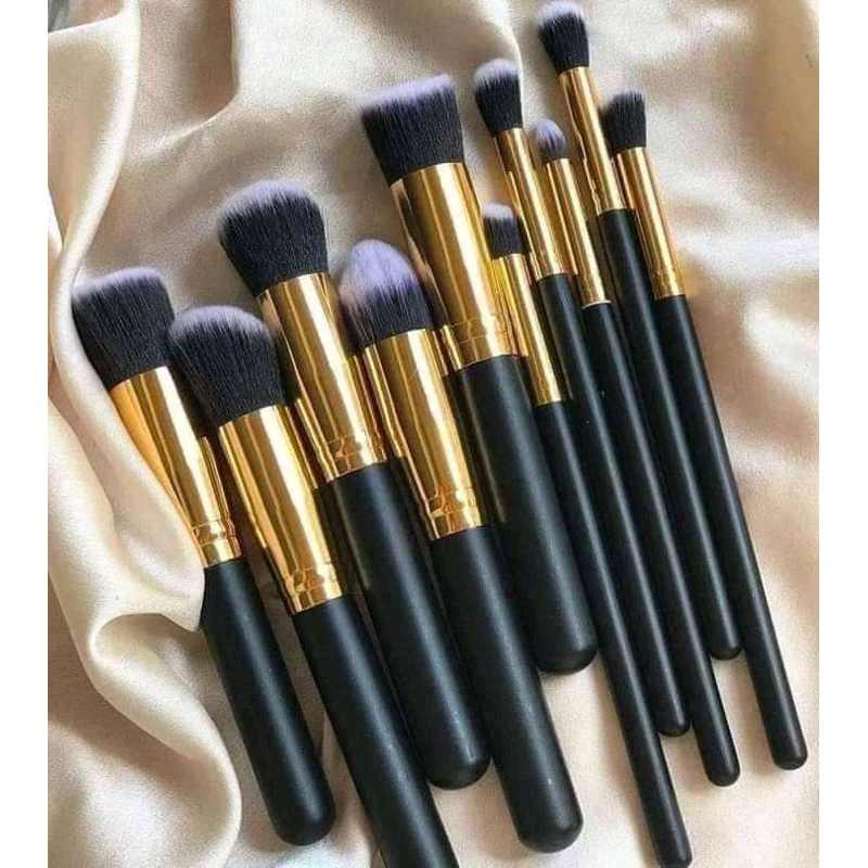 Kit 10 Pincéis Kabuki Profissionais para Maquiagem  Face e Olhos | Cerdas Macias