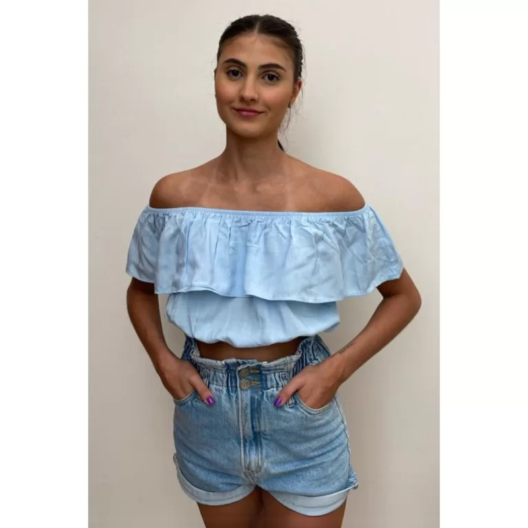 Blusa Cropped Ciganinha em Viscose Azul Claro