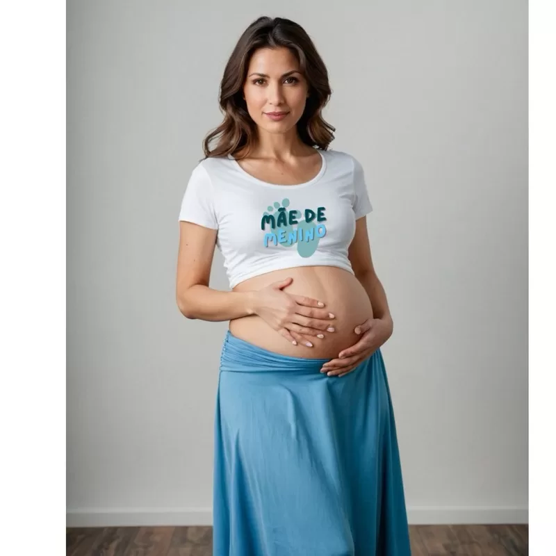 Camiseta Cropped Feminina Algodão Mãe de Menino Gestante Grávida Chá de Bebê Maternidade Adulto Casu