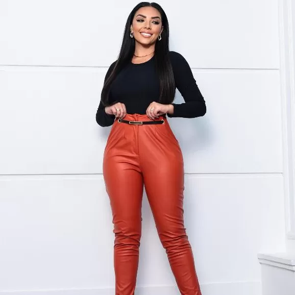 Lançamento Calça Corino Com Cinto Feminino