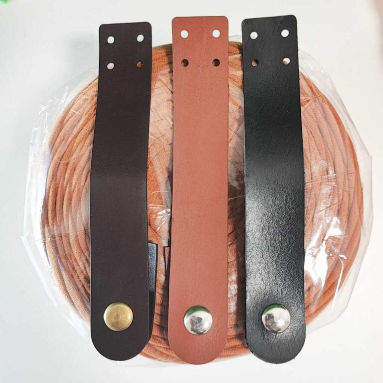 Fecho Lapela de Bolsa Crochê com botão imantado