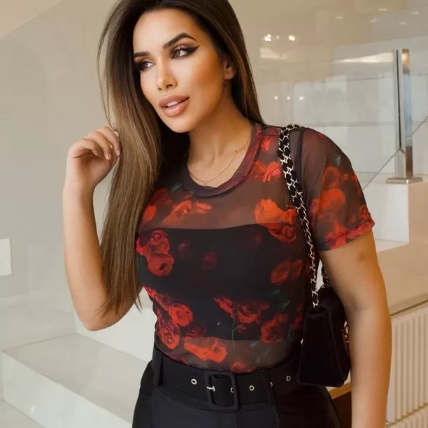 Blusa Feminina Manga Curta de Tule Transparente Es