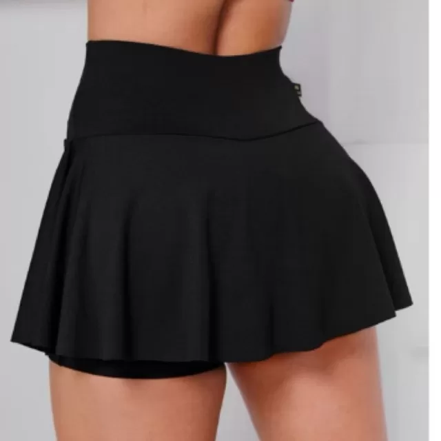 Short saia poliéster