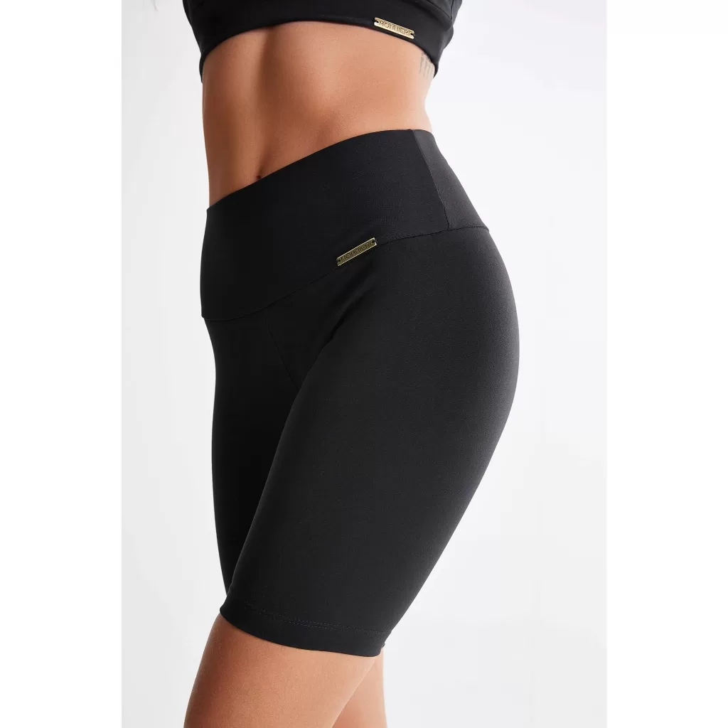 Bermuda Feminina Lisa Preta Suplex Moda Fitness Ciclista Não Transparente Cintura Alta Plus Size Aca