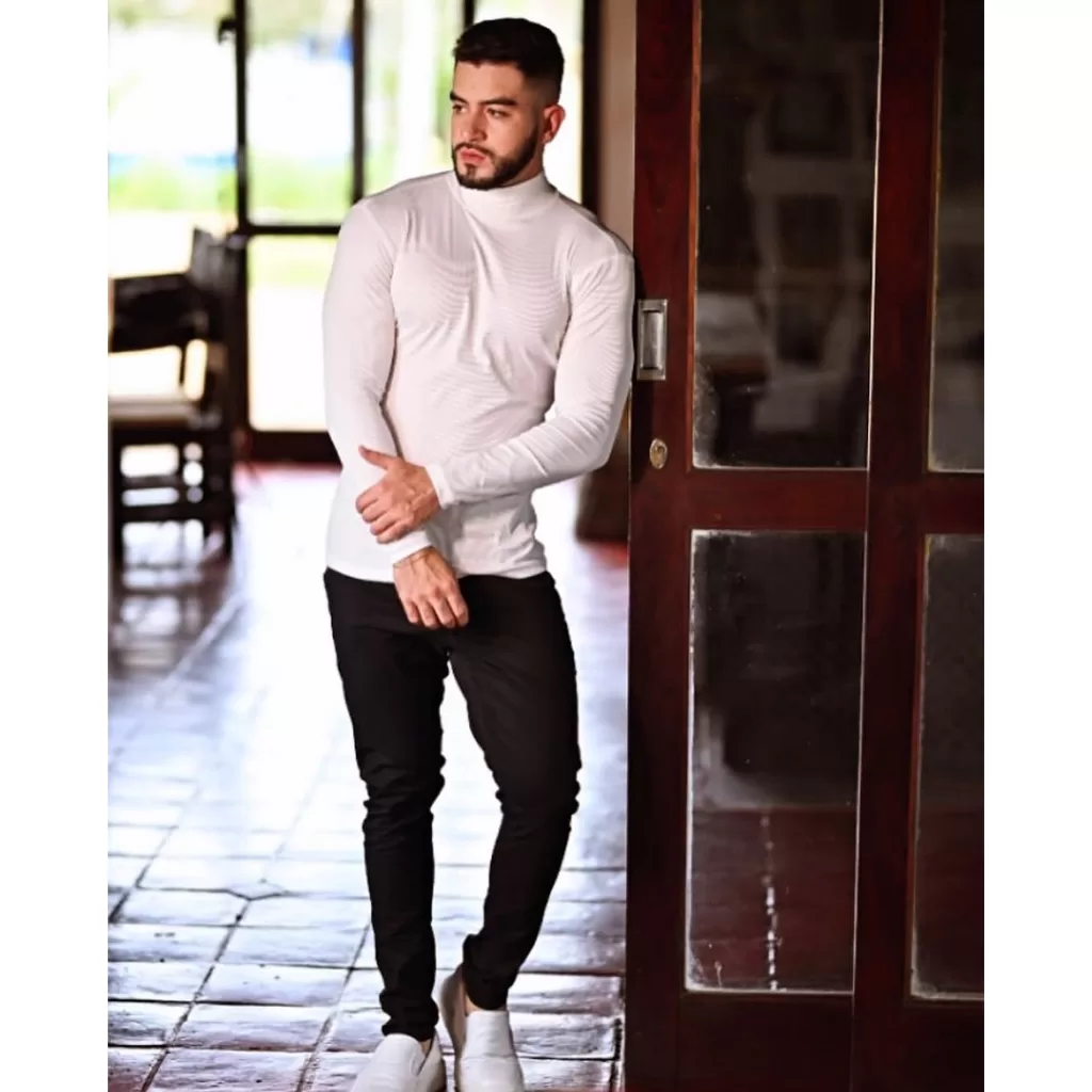 Blusa Masculina Manga Longa Gola Alta – Malha Fluity Premium | Proteção UV50+ | Ideal para Treino