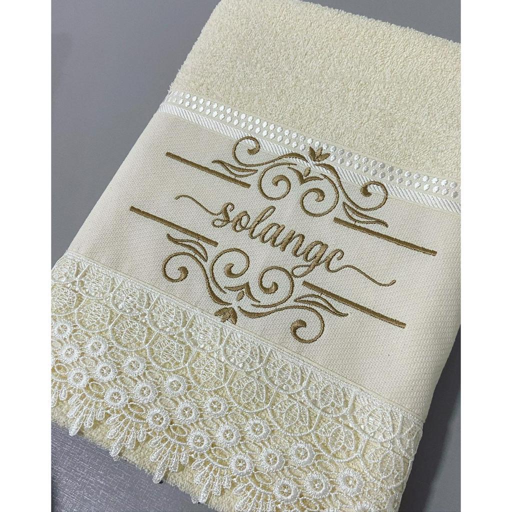 TOALHA DE BANHO OU ROSTO COM BORDADO PERSONALIZADO
