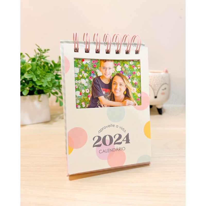 CALENDÁRIO A6 VERTICAL COM FOTOS PERSONALIZADA 2025