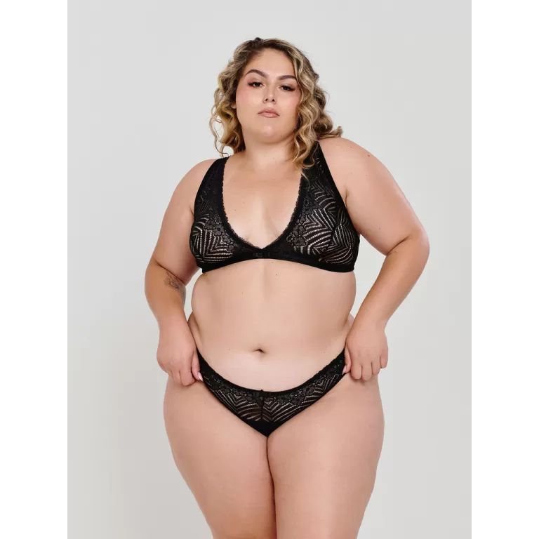 Conjunto de Renda Plus Size Sensual Conforto e Ele