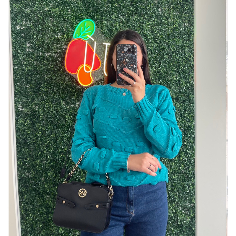 Blusa de Tricot OverSize Feminina com Detalhes de Bolinhas Pipoca