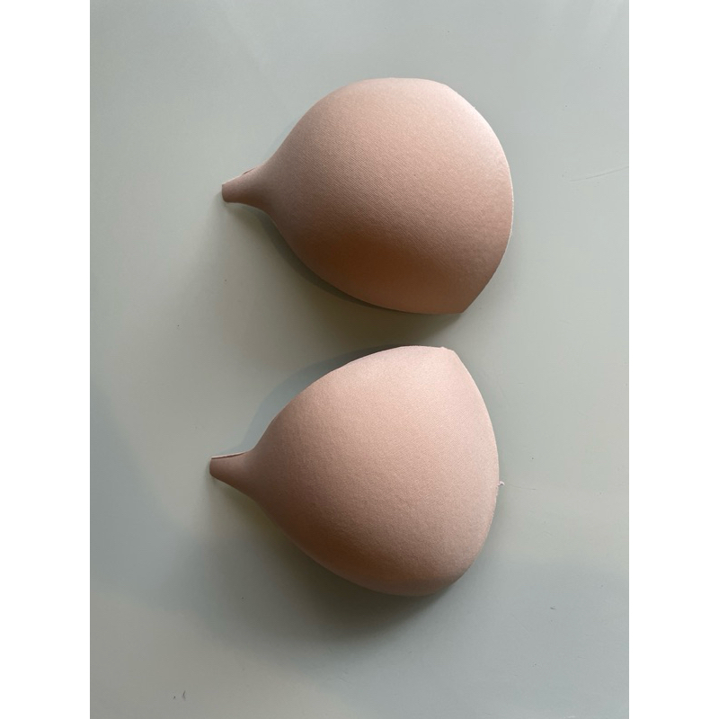 Par bojo plus size tamanho 50 cor nude bege