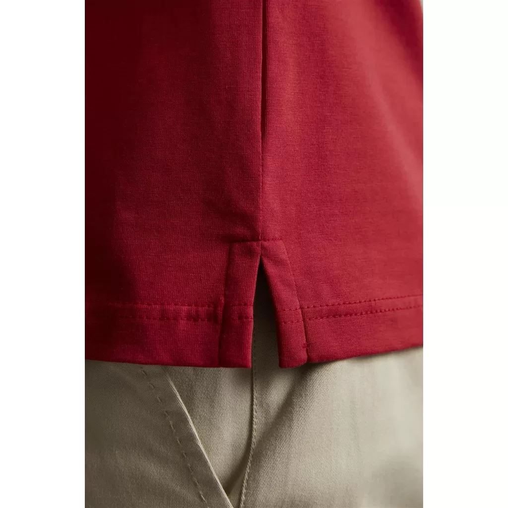 Polo com Zíper Malha Premium Slim Fit – Vermelho Rubi