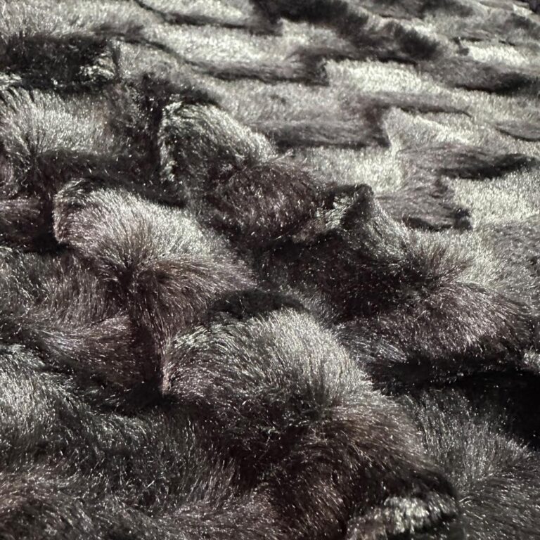 Pelucia Tec Pele Ligth – Preto 1.00m x 1.60m