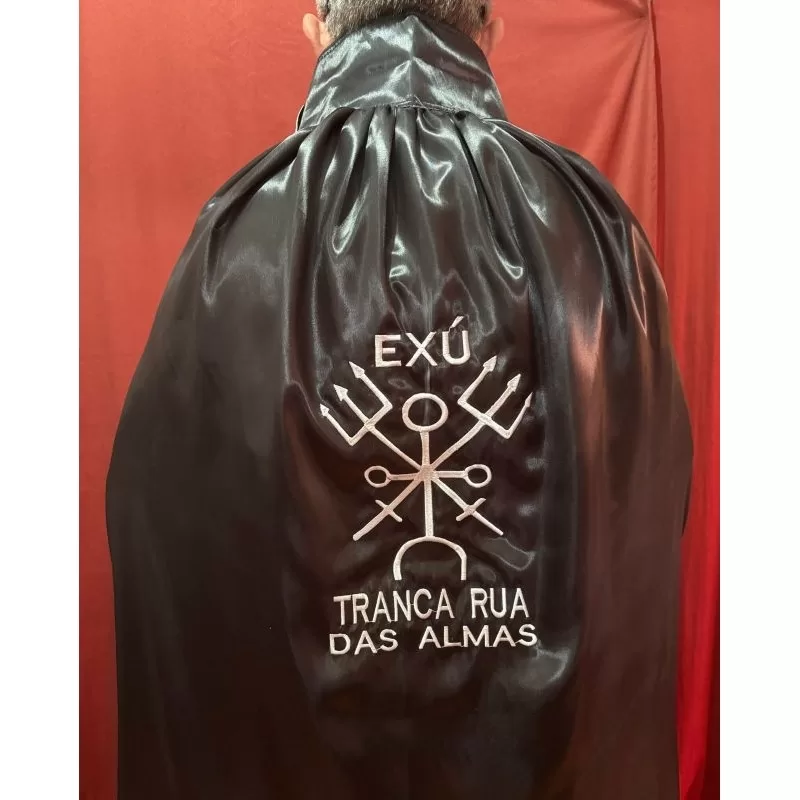 CAPA DE EXU / TRANCA RUA DAS ALMAS ….. UMBANDA E CANDOMBLÉ