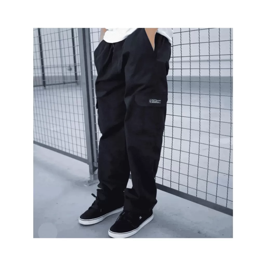 Calça Cargo Sarja Fire Apparel Reta Caimento Streetwear Modelo Largo Oversized