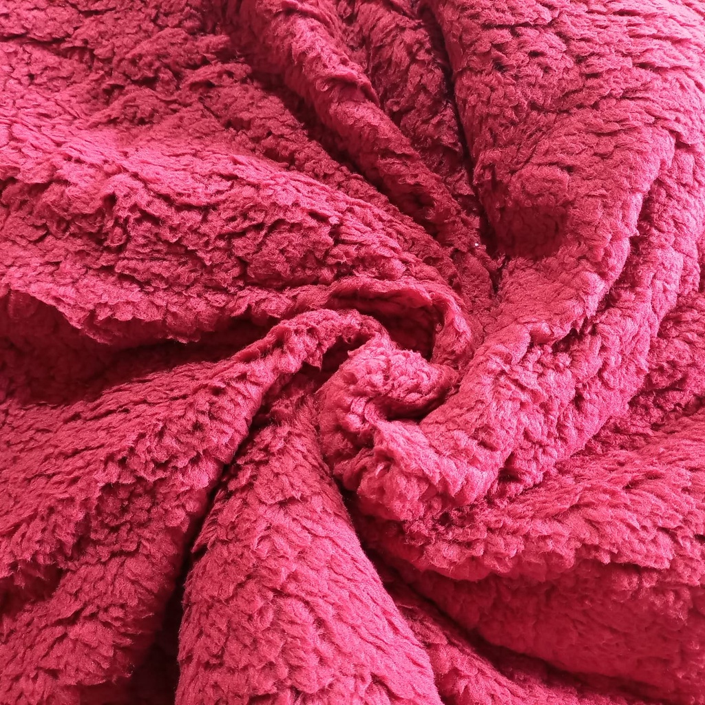 Tecido Sherpa (Carneirinho) Pelo Alto – Vermelho Escuro –  1,60 de Largura