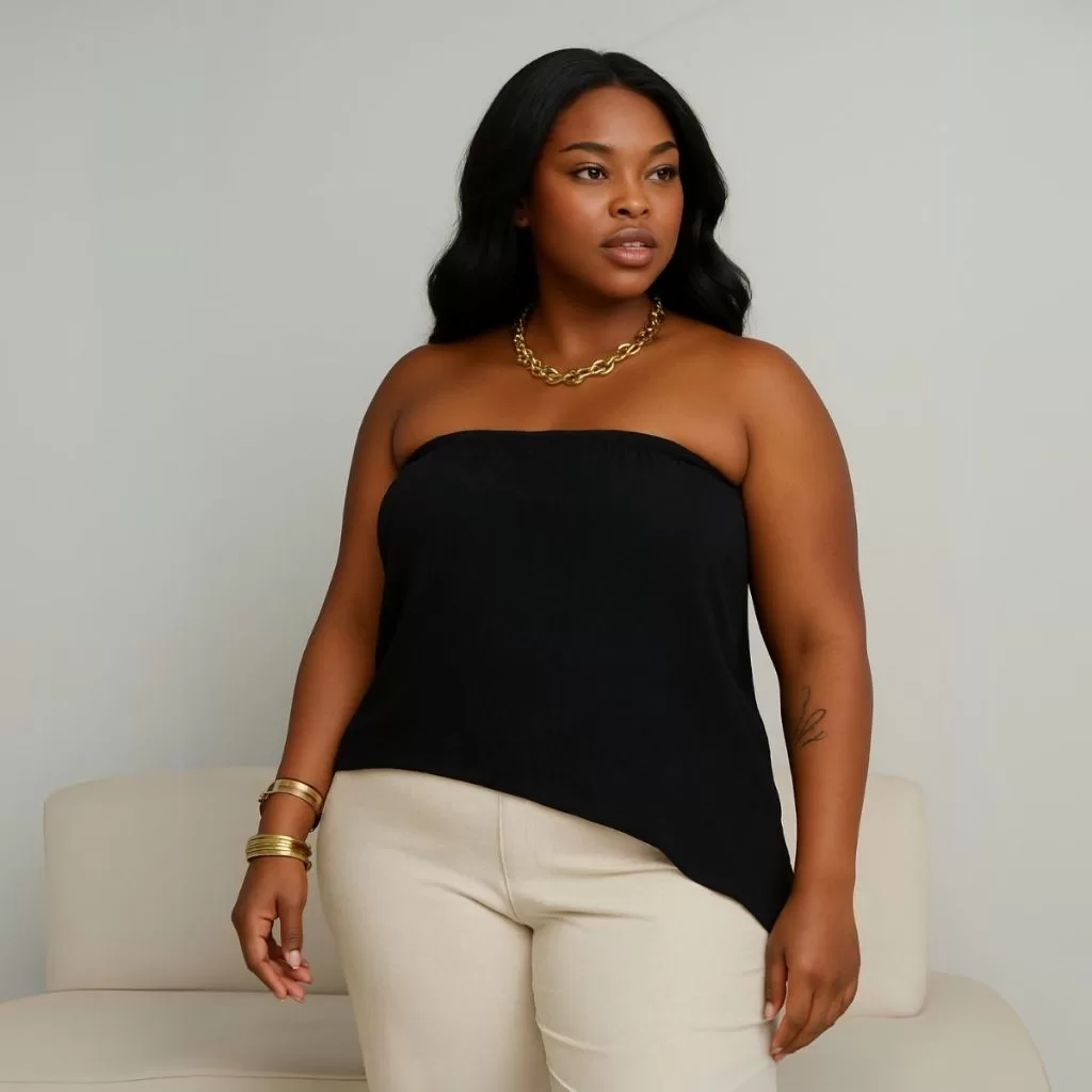 Blusinha Plus Size Tomara Que Caia Cropped Para Um Look Fashion E Elegante
