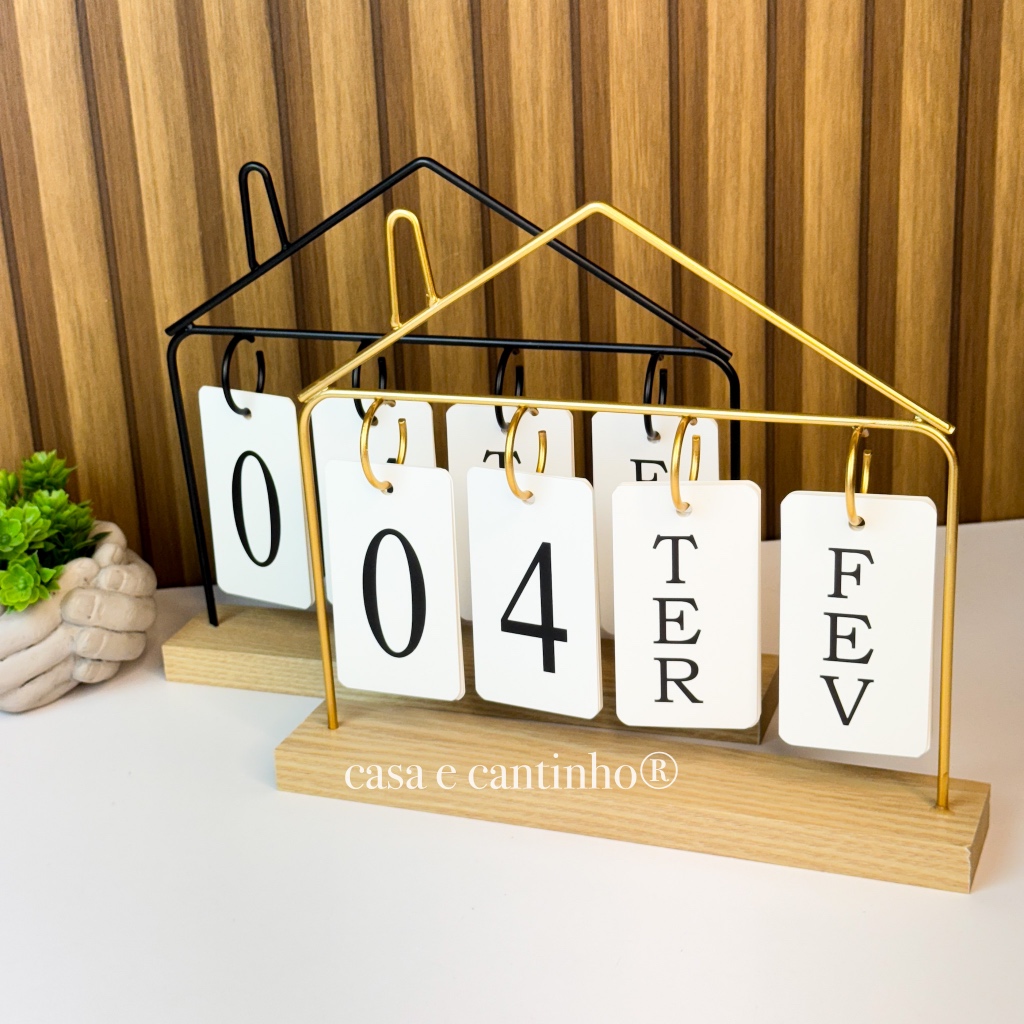 Calendário de Mesa Decorativo com Plaquinhas Preto Rose Dourado Permanente Escritório