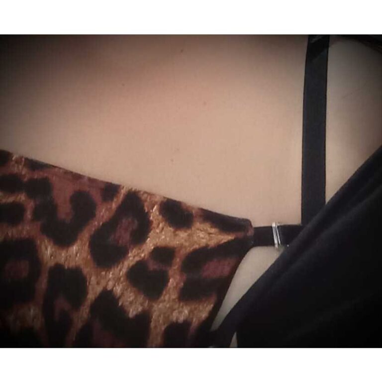 Tapa Decote Animal Print Estampa Pintada Duplo Lad