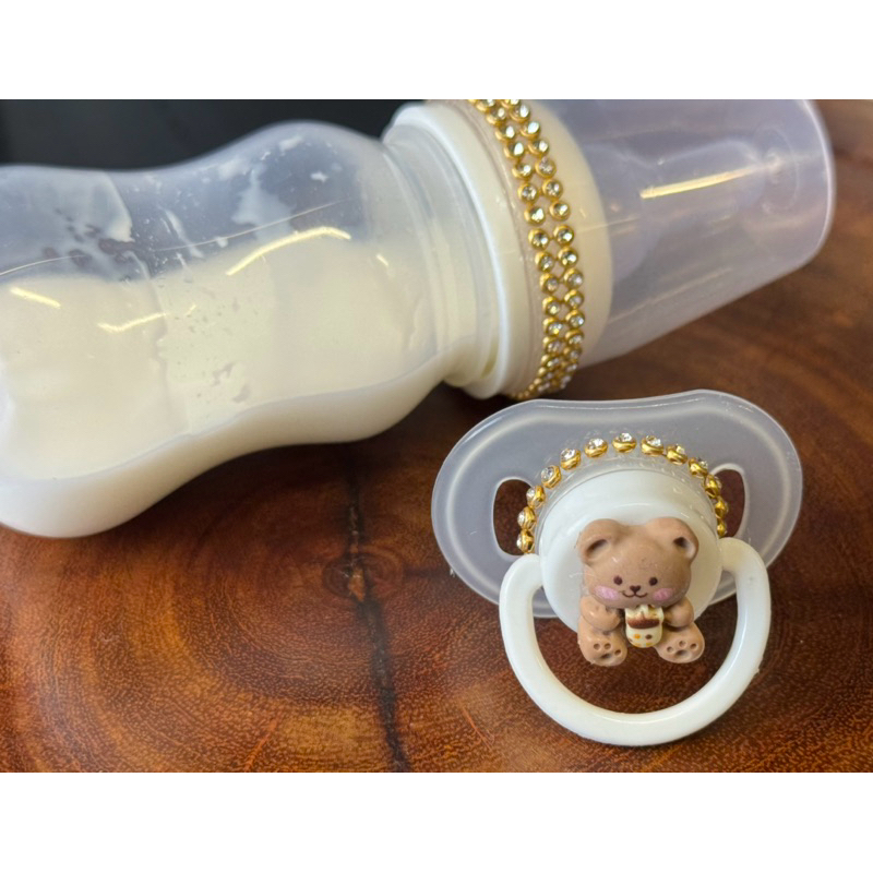 kit chupeta magnetica + mamadeira decorada com leite falso para bebe reborn boneca brinquedo