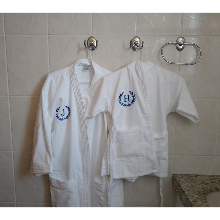 Tal pai Tal filho – Presente para o dia dos Pais roupão adulto e infantil bordados