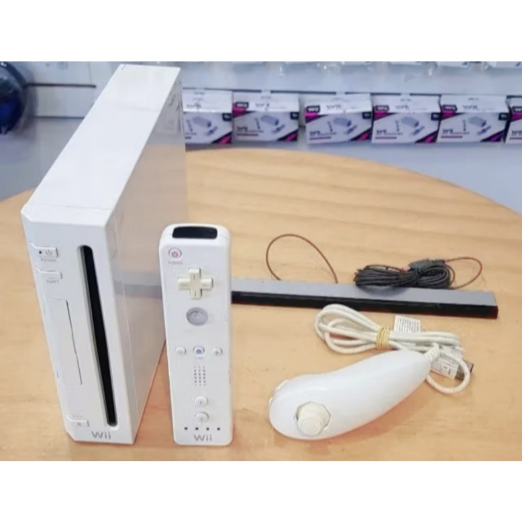 Nintendo wii com hd de 500 gbs lotado de jogos wii e gamecube podendo jogar Mario Kart wii online