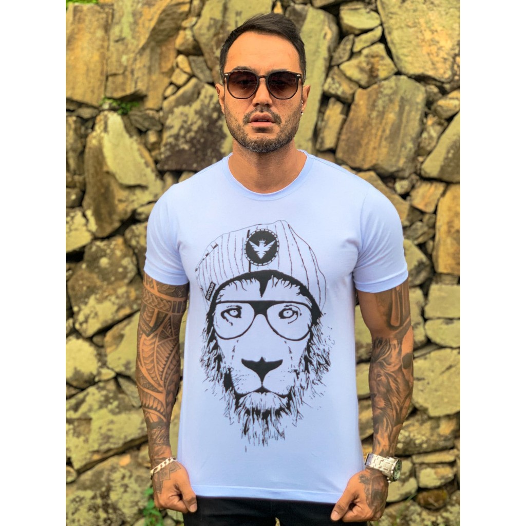 Camiseta Slim Estampa Lion