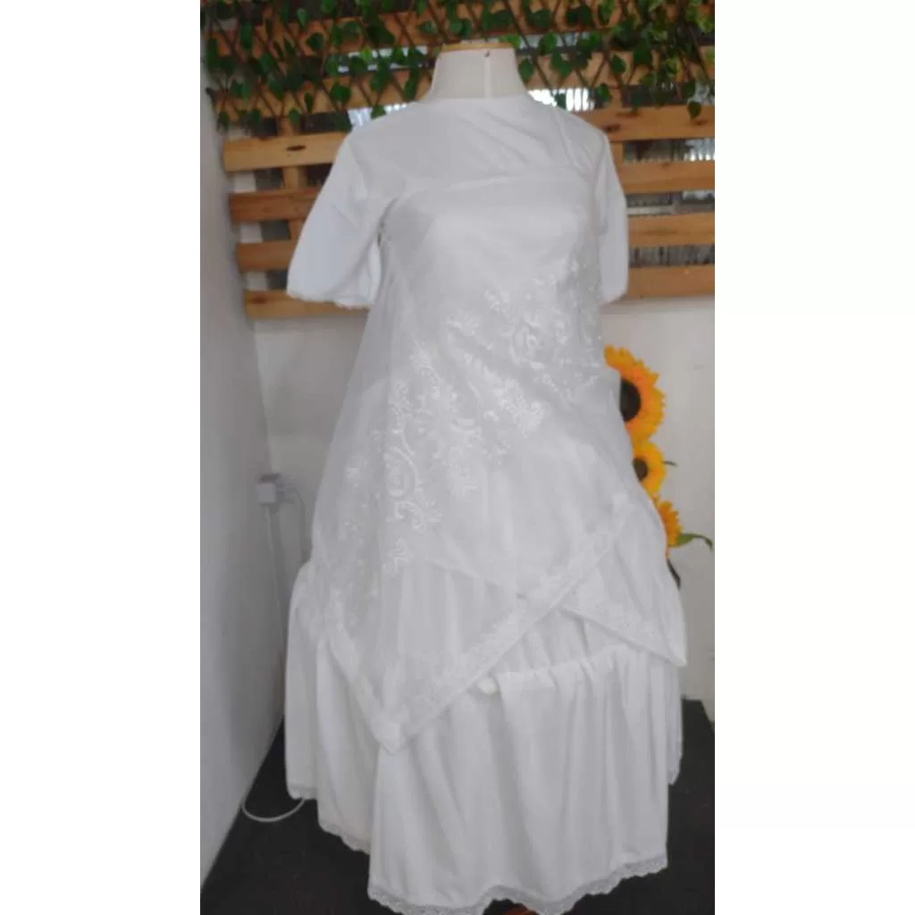 Pano de costa branco com renda