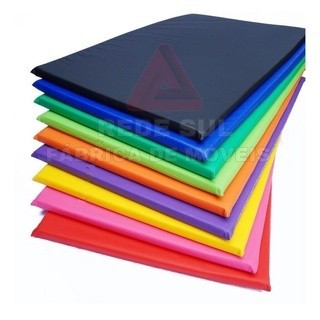 Colchonete 90 X 40 X 30 – D23 – Academ