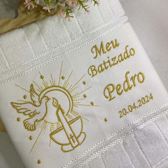 Toalha para batismo batizado personalizada bordada