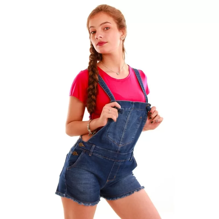 Jardineira Feminina Infantil Jeans Curta