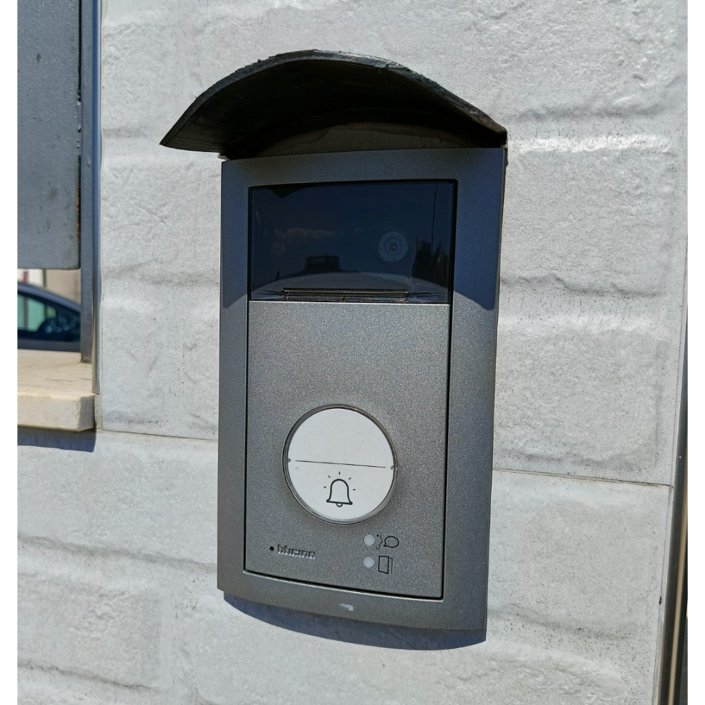 Suporte Interfone Protetor Externo Chuva Sol Segurança Casa Durável Resistência Proteção Parede Prát