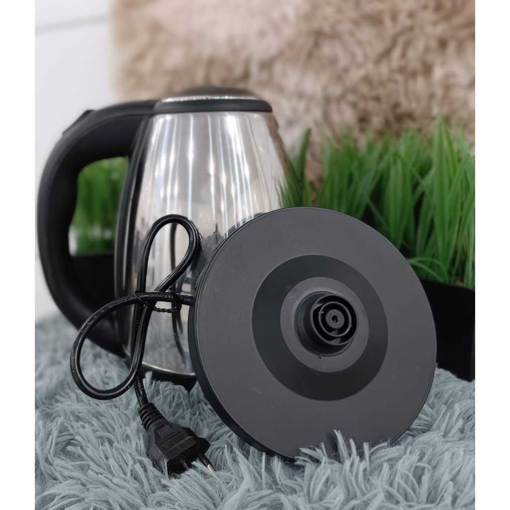 Chaleira Elétrica Inox 1,8L 110V Desligamento Automático Base 360° Sem Gosto Plástico