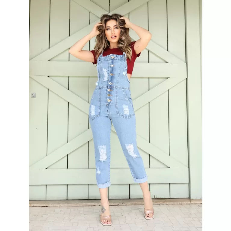 Jardineira Jeans Feminina Slim Com Botões na pant