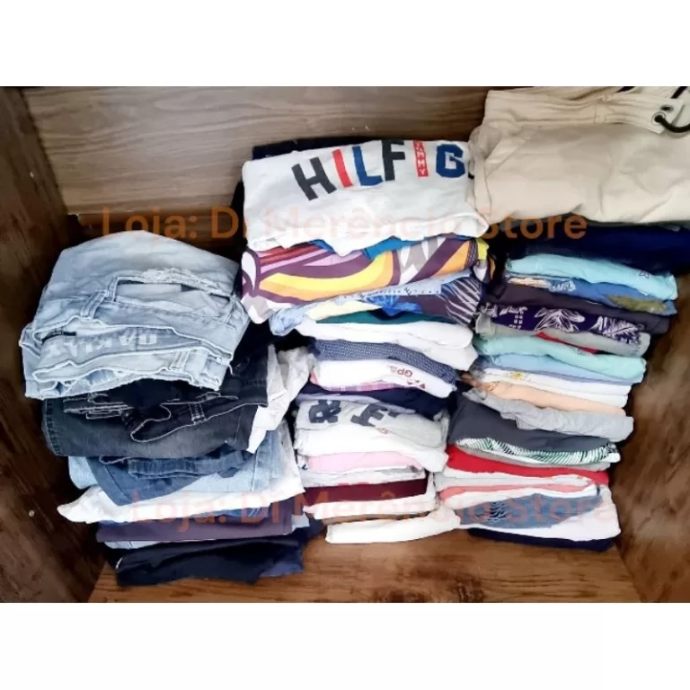 Lote de Roupas Masculina com 10 Peças Tamanho e M