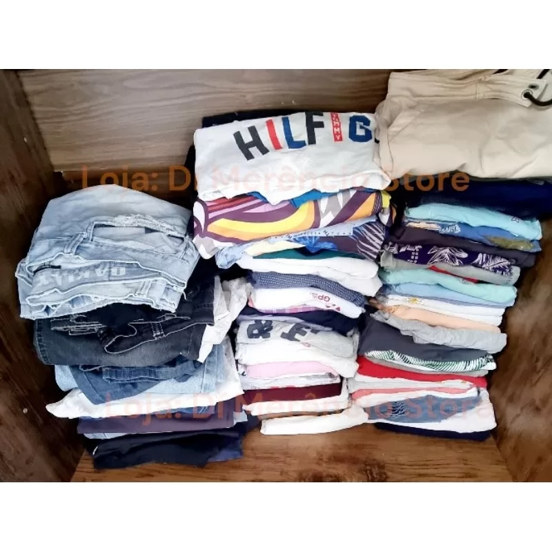 Lote de Roupas Masculina com 10 Peças Tamanho e Modelo Diversos Roupas para REVENDA BRECHÓ
