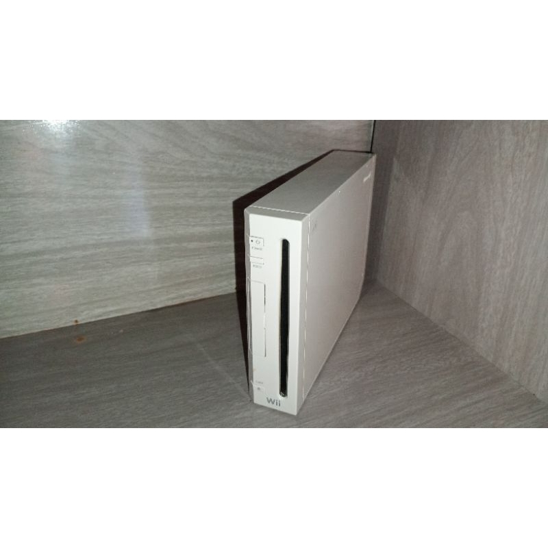 Nintendo Wii RVL 001 (Gamecube) + Jogos – sem acessórios