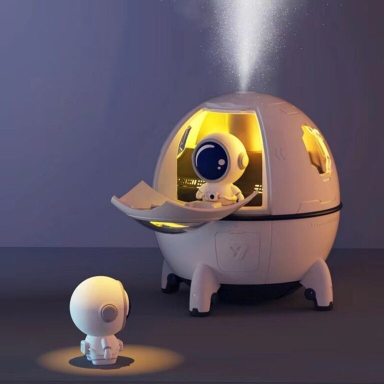 Umidificador de Ar Astronauta 220ml Luz LED Colori