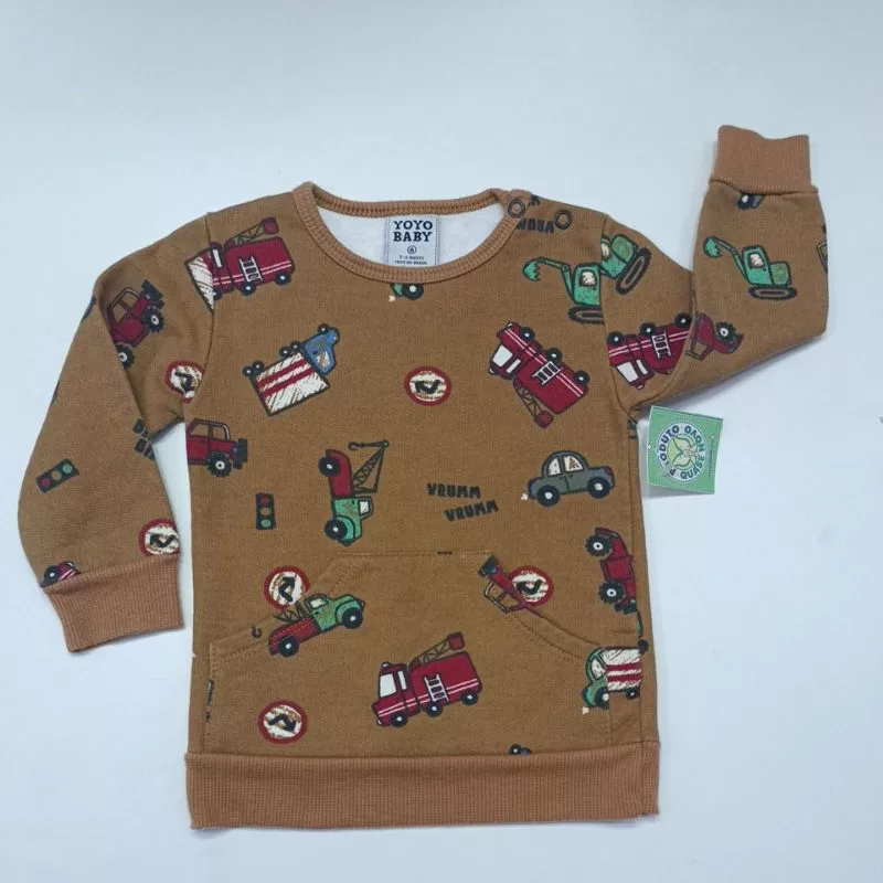 Moletom carros tam m produto usado em estado de novo.