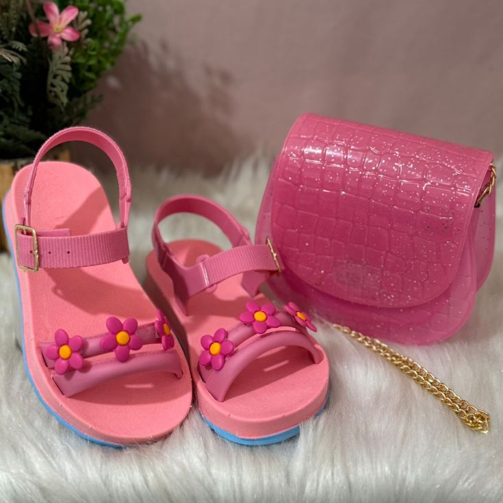 KIT Sandália Infantil Bolsa + Sandália Florzinha