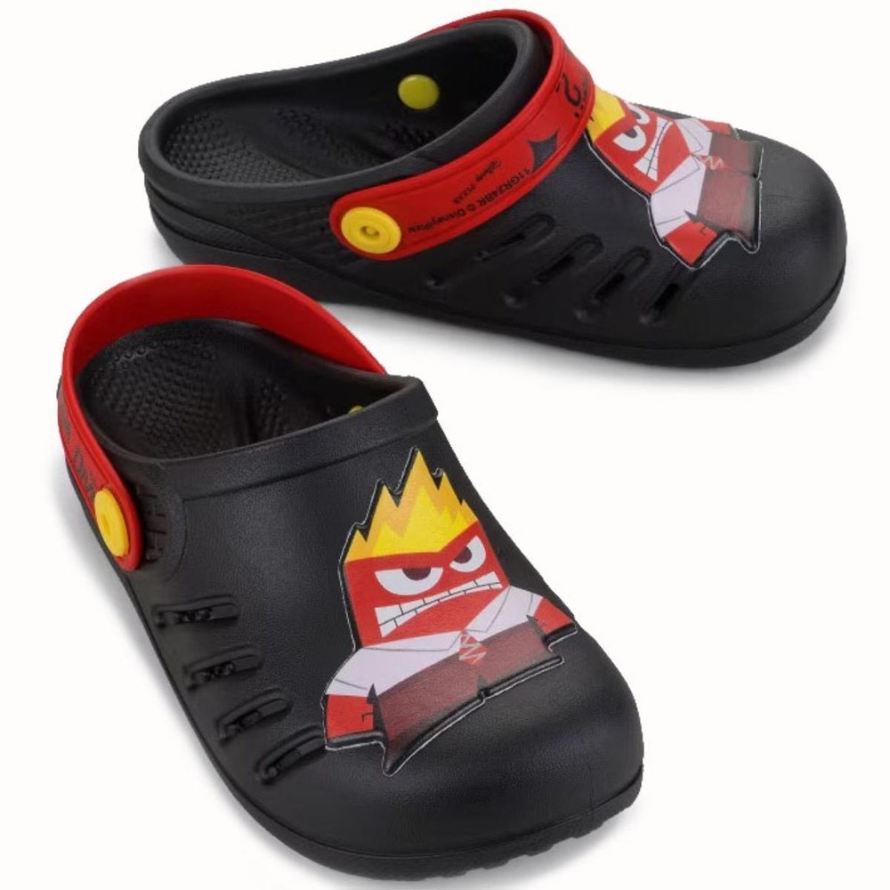 Babuche Disney Ready Divertida Mente Menino – Preto e Vermelho