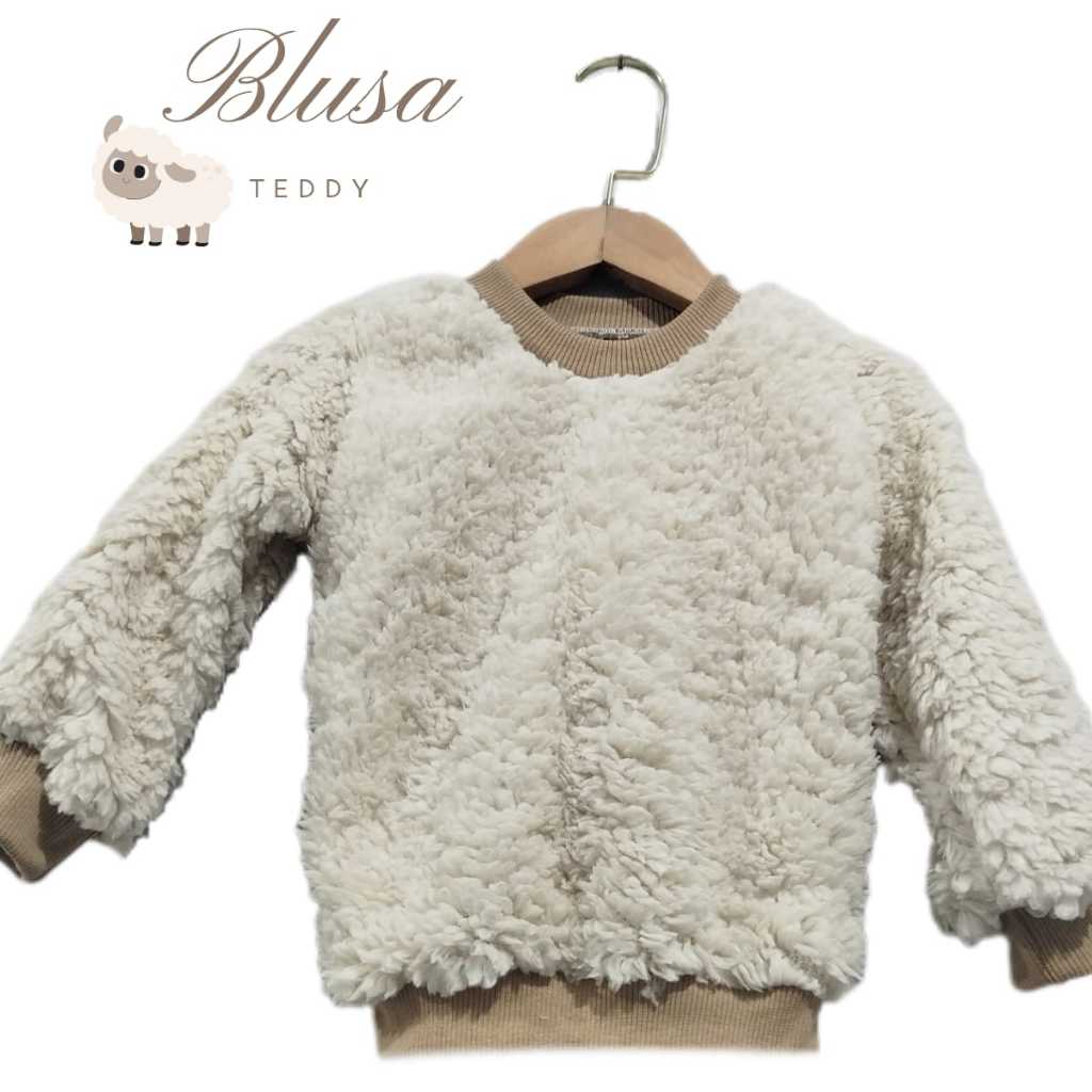 Blusa bebê de frio carneirinho