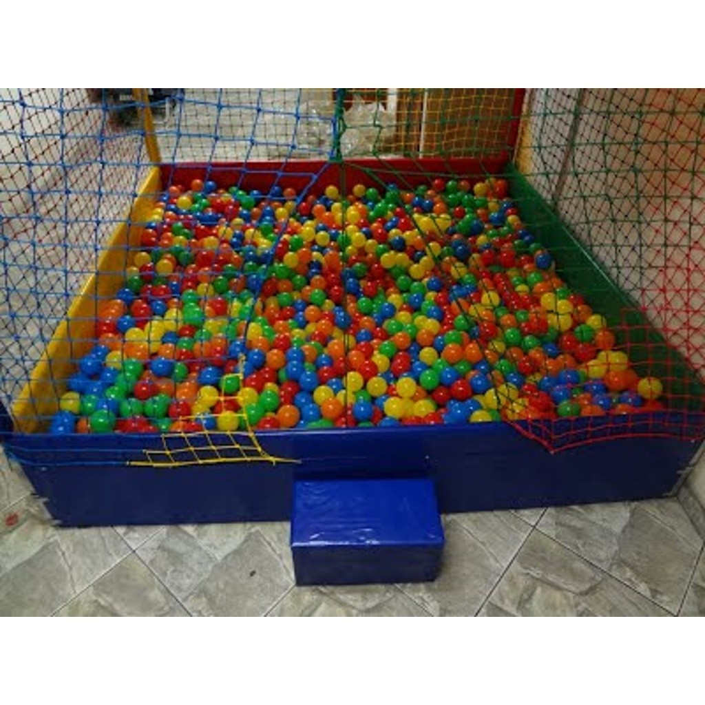 1m x 1,40m – Plastico Brilhante Lona Bagunzito Piscina de Bolinhas Mesas Brinquedos Infantil
