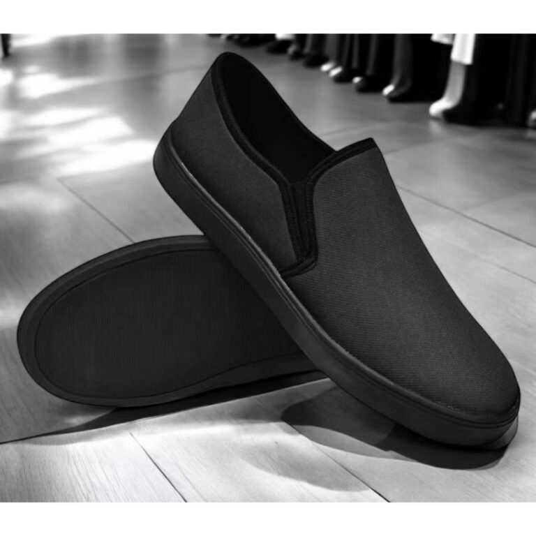 Sapatilha Unissex Toda Preta Slip On Casual Modern