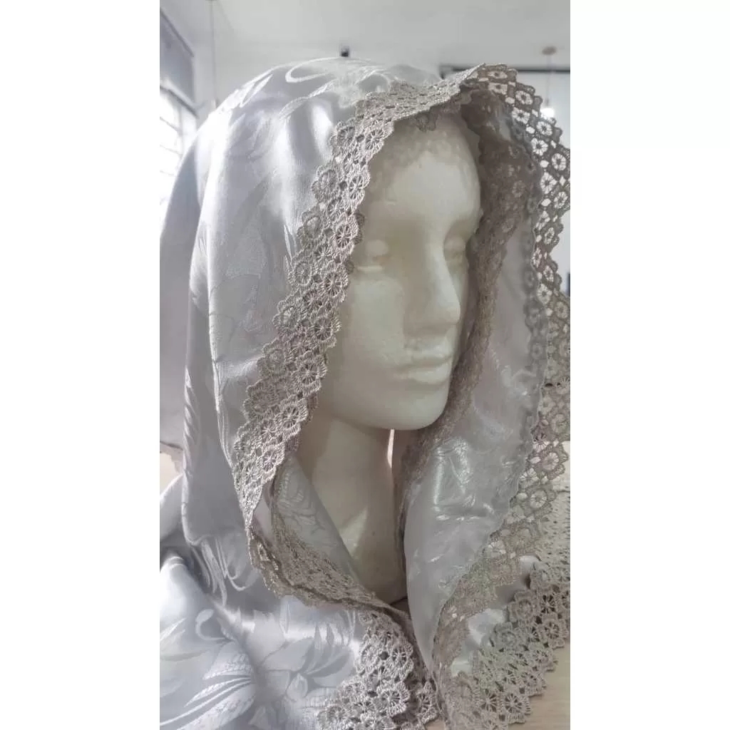 Conjunto pano da cabeça + pano da costa cetim prata florido GP04