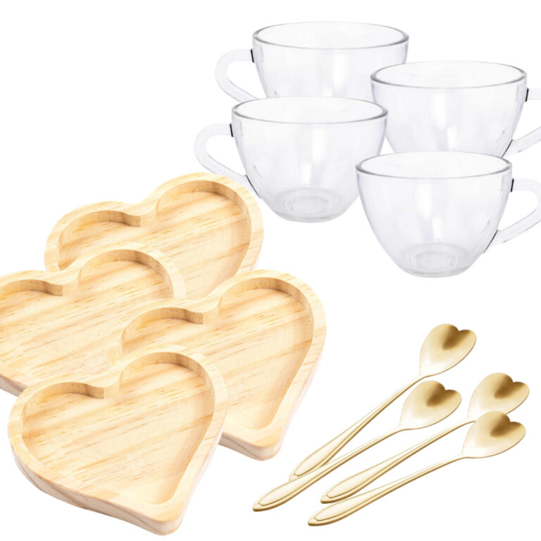 Kit 4 xícaras G + 4 pires Coração + 4 colheres 
